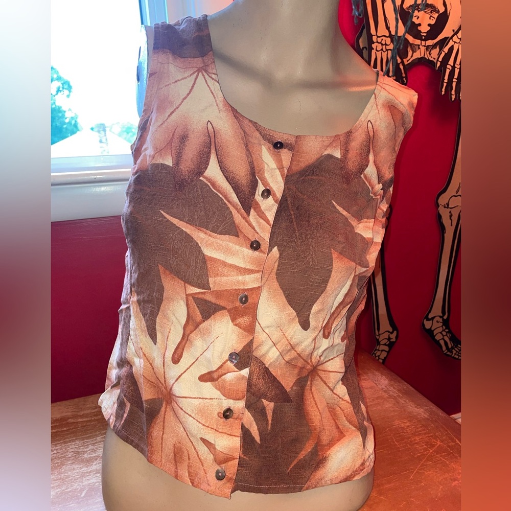 100% Silk Vintage Izod Sleeveless Blouse